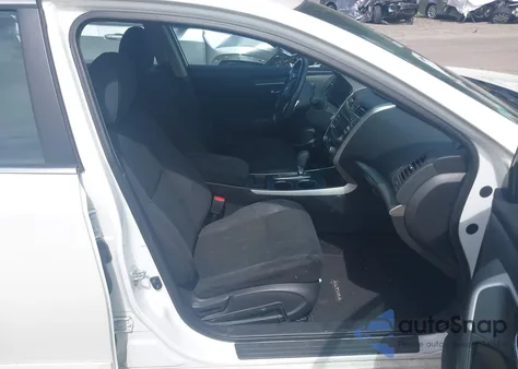 2015 Nissan Altima 2.5 Sv из США, поврежденный, VIN 1N4AL3AP2FC186243